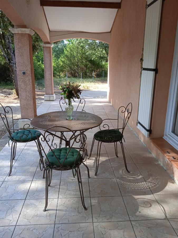 Chez Marie Bed and Breakfast Régusse Εξωτερικό φωτογραφία