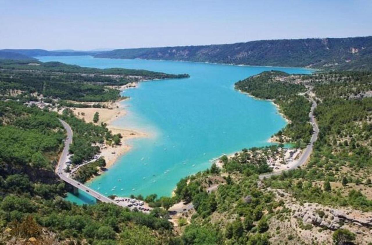 Chez Marie Bed and Breakfast Régusse Εξωτερικό φωτογραφία