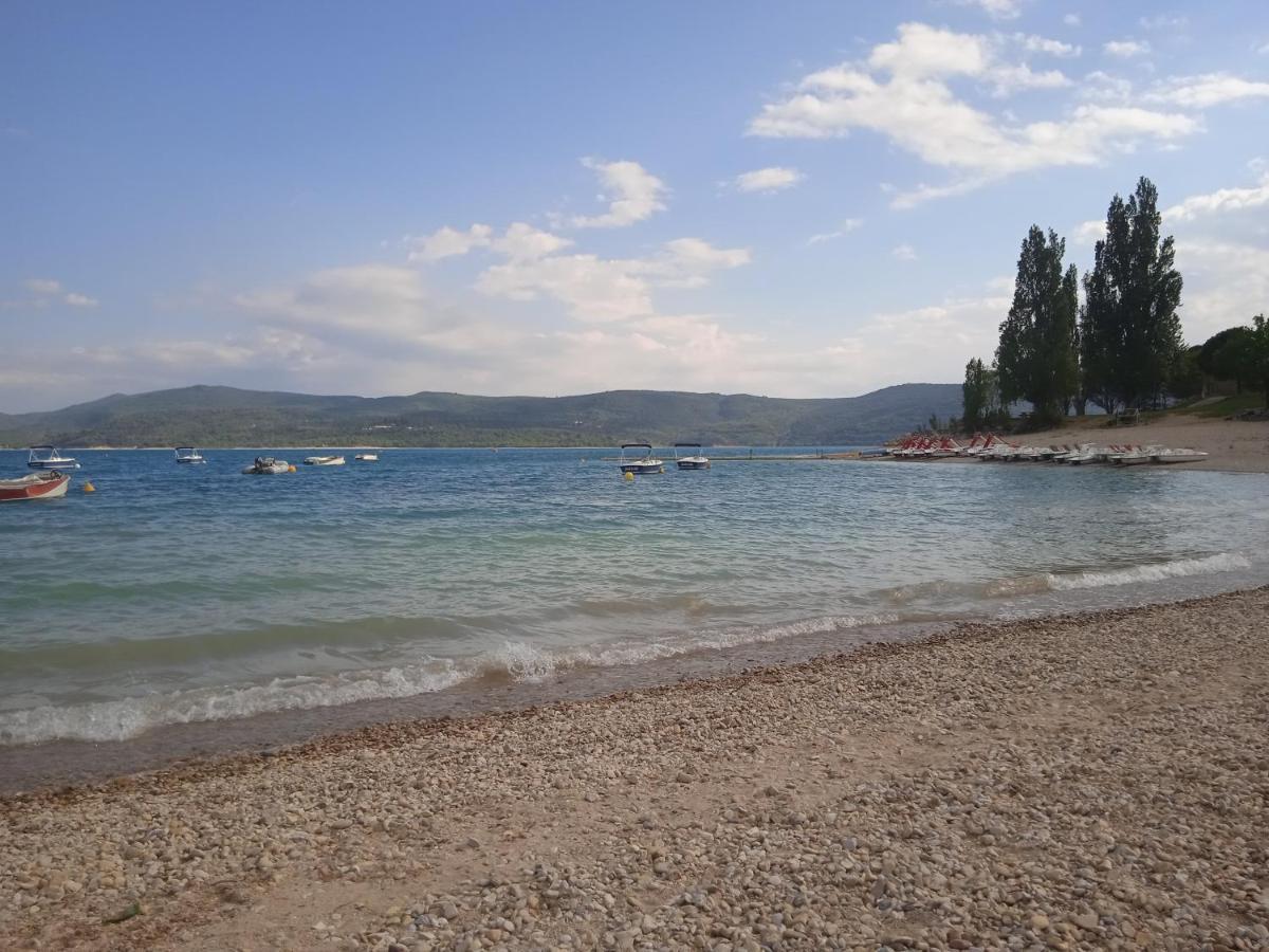 Chez Marie Bed and Breakfast Régusse Εξωτερικό φωτογραφία